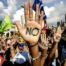 Защитники прав животных протестуют в Крыму
